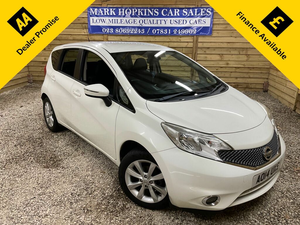 Compare Nissan Note Acenta Premium Dig-s AO14UXE White