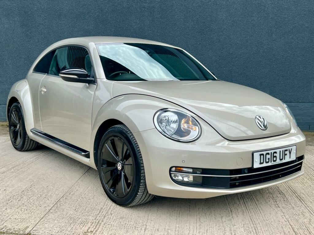 Compare Volkswagen Beetle Sport Tdi Bluemotion Technology Dsg DG16UFY Silver