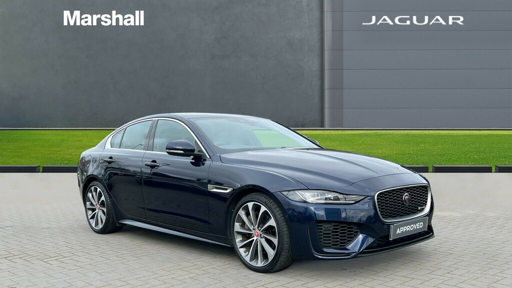 Jaguar XE Jaguar Saloon 2.0 R-dynamic Hse Blue #1