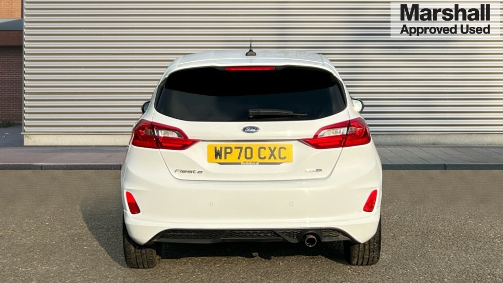 Compare Ford Fiesta 1.0 Ecoboost Hybrid Mhev 155 St-line X Edition WP70CXC White