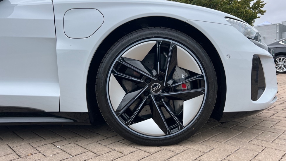 Audi Rs E-Tron Gt Audi Carbon Vorsprung 440,00 Kw Grey #1