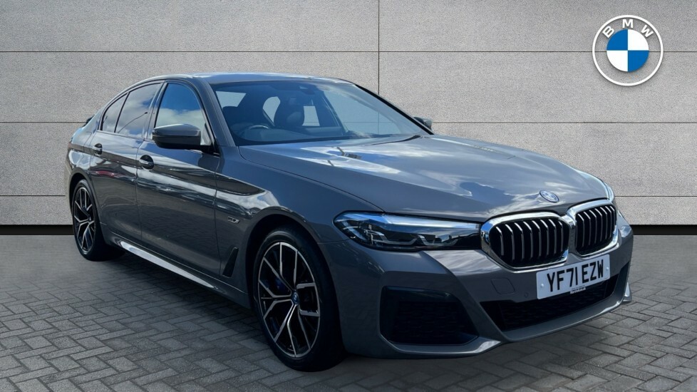 Compare BMW 5 Series Bmw Saloon 545E Xdrive M Sport YF71EZW Grey