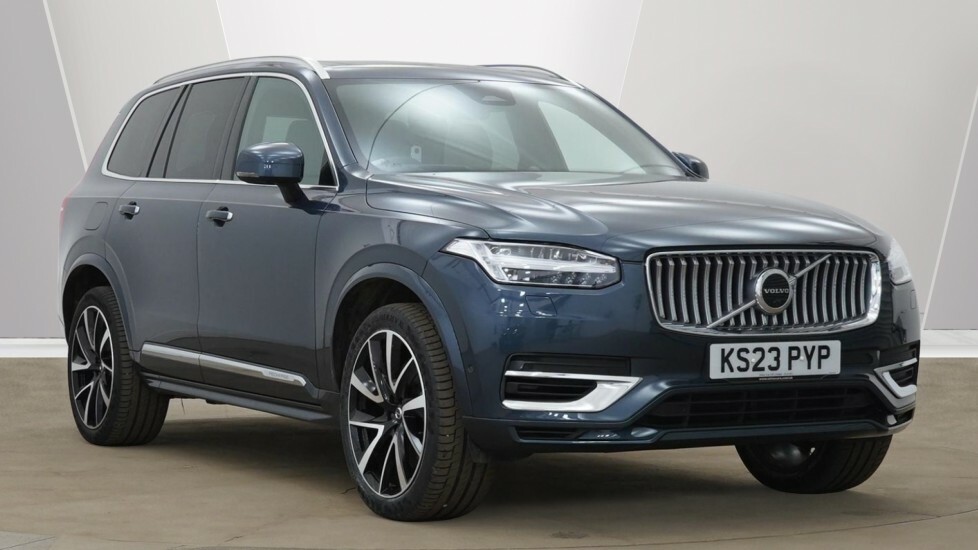 Compare Volvo XC90 Volvo Ultimate T8 Rechrge KS23PYP Blue