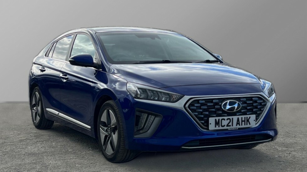 Compare Hyundai Ioniq Hat 1.6 Gdi Hybrid Premium Se Dct MC21AHK Blue