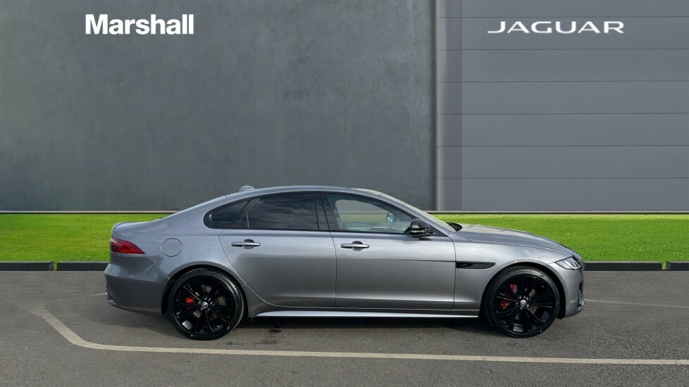 Jaguar XF Jaguar 2.0 D200 R-dynamic Se Black Saloon Grey #1