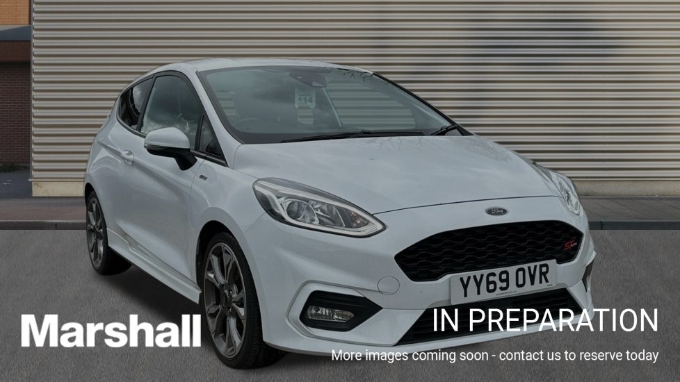 Compare Ford Fiesta 1.5 Tdci St-line X YY69OVR White