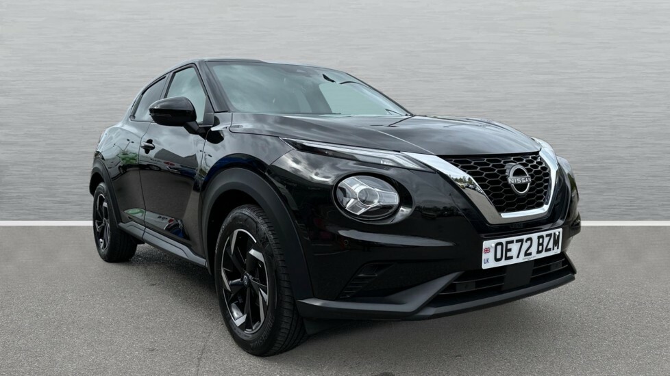 Compare Nissan Juke Hat 1.0 Dig-t 114Ps N-connecta Dct OE72BZM Black