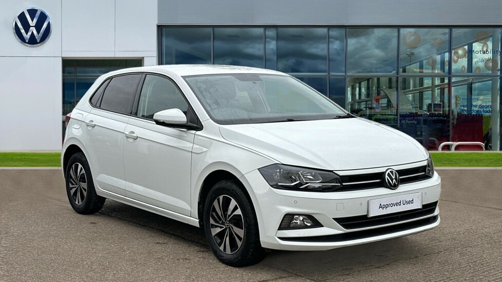 Compare Volkswagen Polo New Match 1.0 Tsi 95Ps 5-Speed LL70JDX White