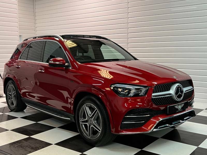 Compare Mercedes-Benz GLE Class Estate YP70JZN Red