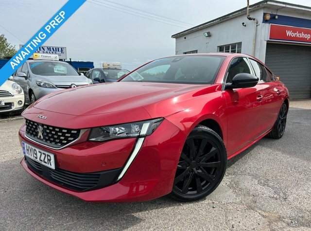 Compare Peugeot 508 1.5 Bluehdi Ss Gt Line 129 Bhp HY19ZZR Red