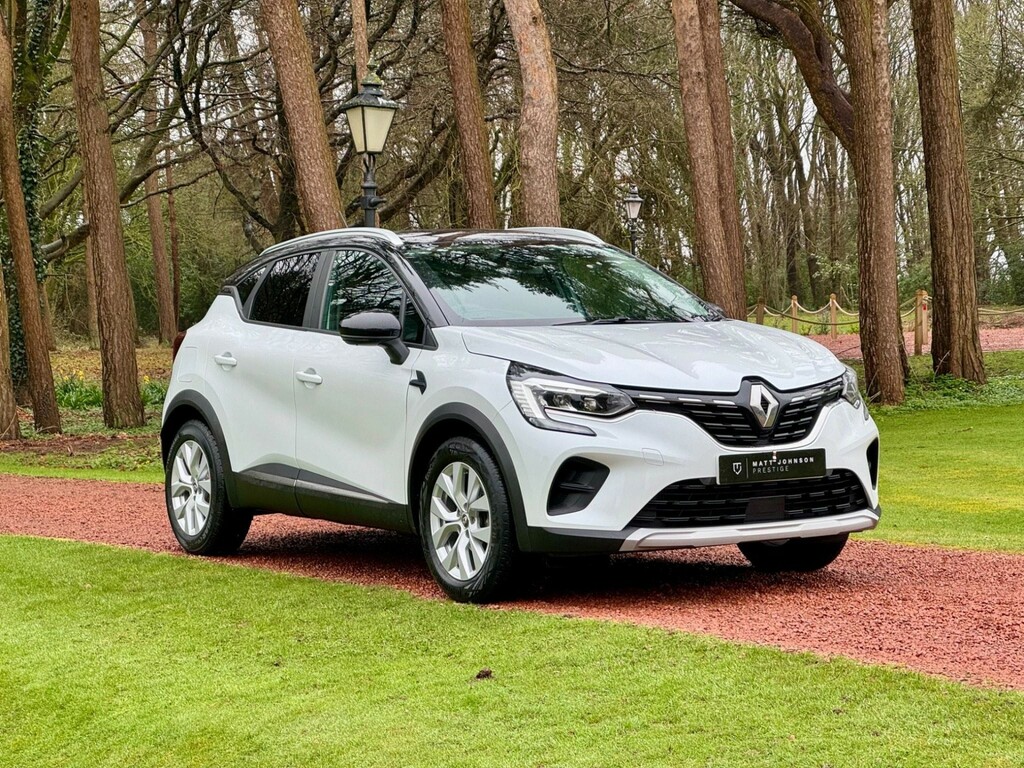 Compare Renault Captur Iconic Tce Edc BK21GHF White