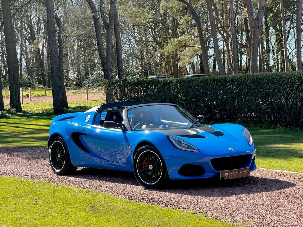 Compare Lotus Elise Sport FJ70AVC Blue