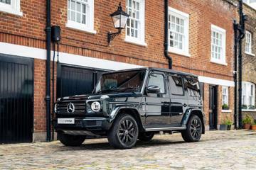 Compare Mercedes-Benz G Class 2.9 G400d Edition G-tronic 4Matic Euro 6 Ss LM22ZHB Green