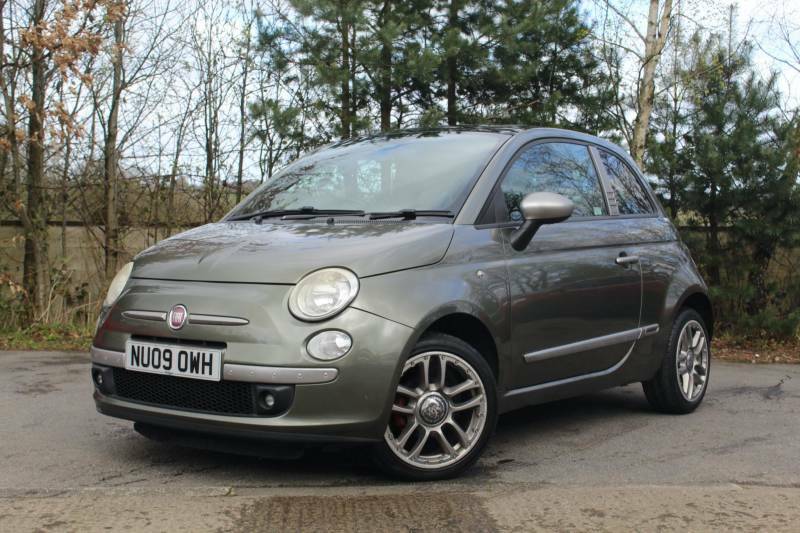 Compare Fiat 500 500 By D Multijet NU09OWH Green