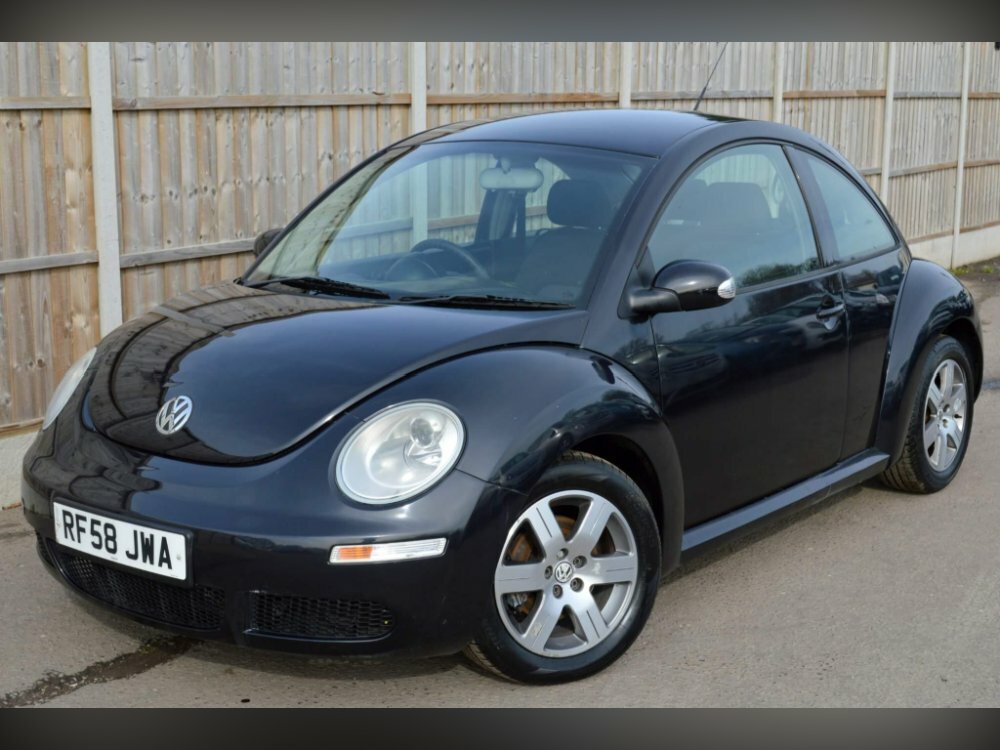 Volkswagen Beetle 1.6 Luna Euro 4 Black #1