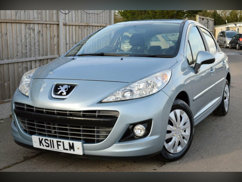 Peugeot 207 1.6 Hdi Active Euro 5 Blue #1