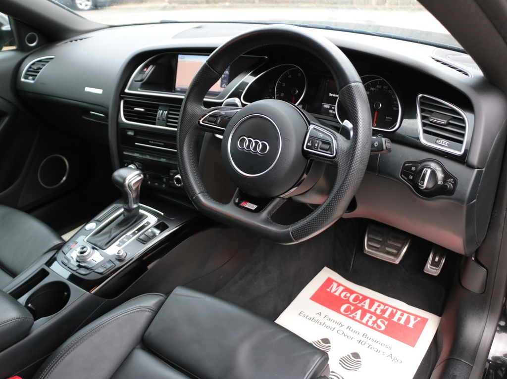 Audi A5 Tfsi Black Edition Plus Black #1