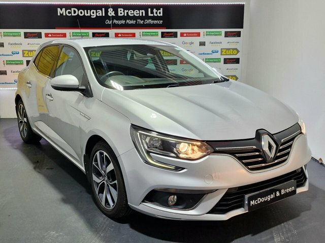 Compare Renault Megane 1.5 Dynamique S Nav Dci 110 Bhp PX18SKF Silver
