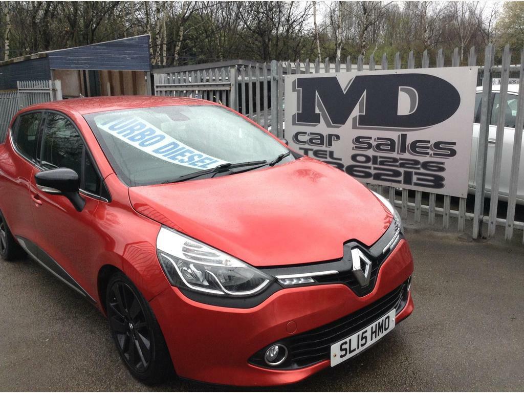 Compare Renault Clio Dynamique S Medianav Energy Dci Ss SL15HMO Red