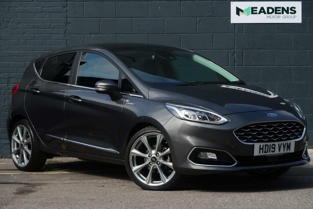 Compare Ford Fiesta 1.0T Ecoboost Vignale Euro 6 Ss HD19VYM Grey