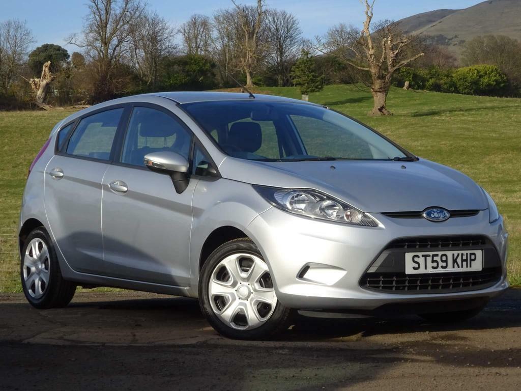 Ford Fiesta 1.25 Style Silver #1