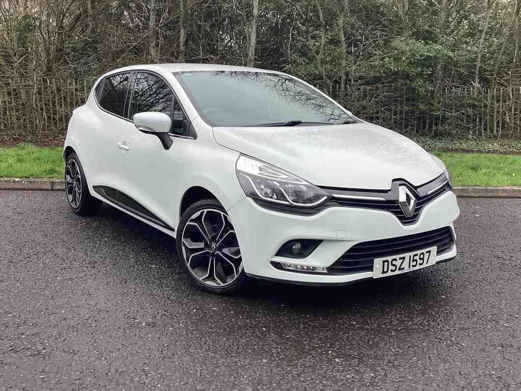 Renault Clio 0.9 Tce 75 Iconic White #1