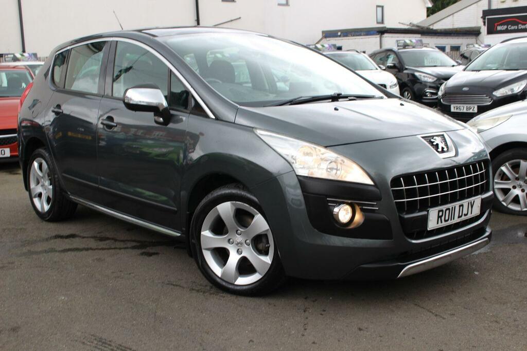 Compare Peugeot 3008 1.6 Hdi Exclusive 2011 RO11DJY Grey