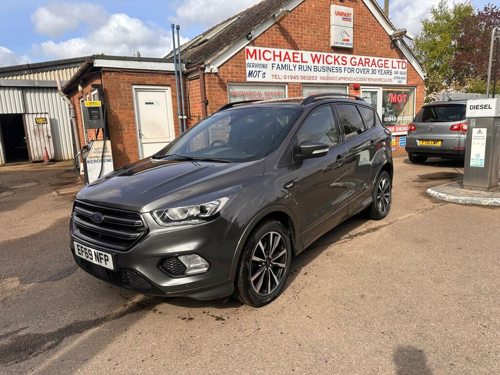 Compare Ford Kuga 2.0 Tdci Ecoblue St-line Euro 6 Ss EF69NFP Grey
