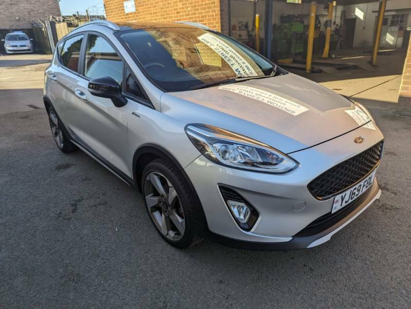 Compare Ford Fiesta 1.0 Ecoboost Active 1 YJ69FOL Silver