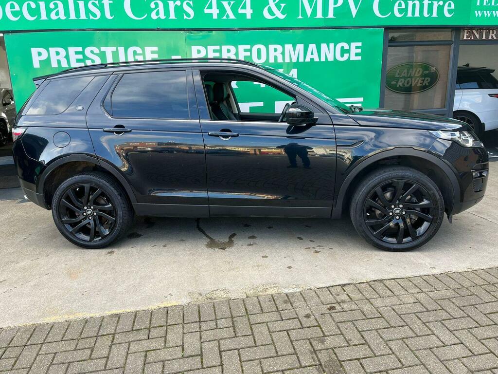 Compare Land Rover Discovery Sport Suv 2.0 Td4 Hse 201717 MT17WTA Black