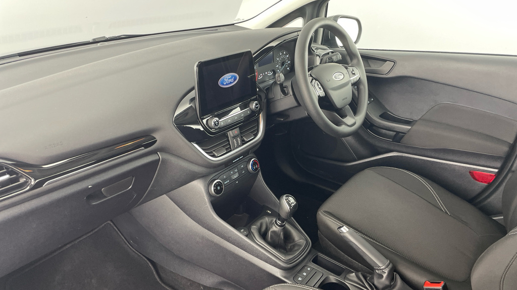 Compare Ford Fiesta 1.0T Ecoboost Trend Euro 6 Ss CA72YNX Grey