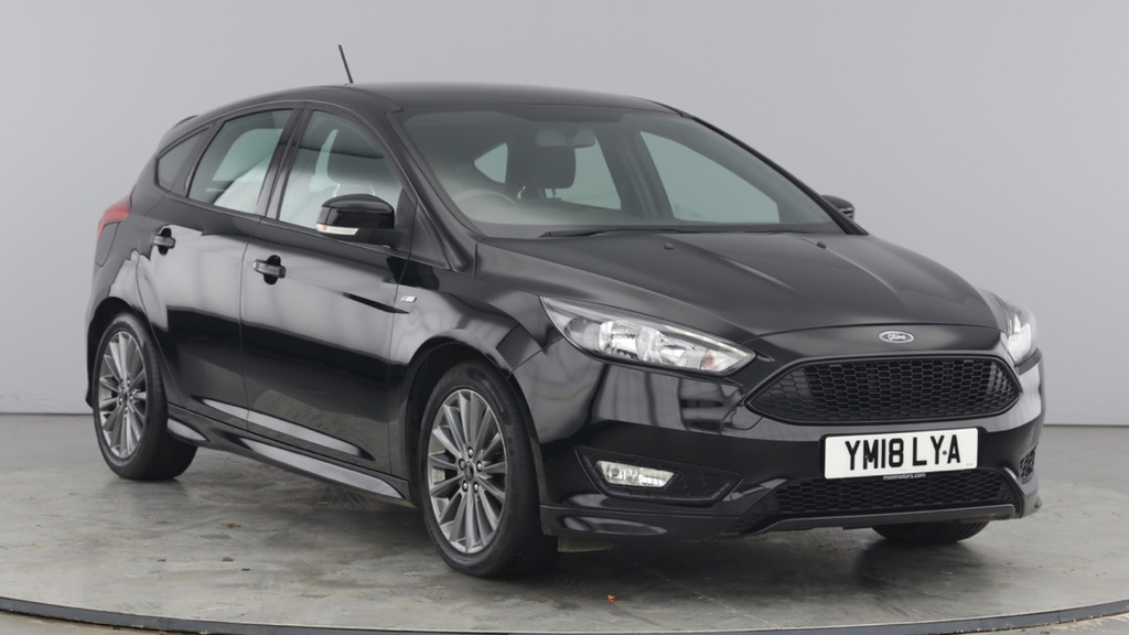 Compare Ford Focus 1.0T Ecoboost St-line Euro 6 Ss YM18LYA Black