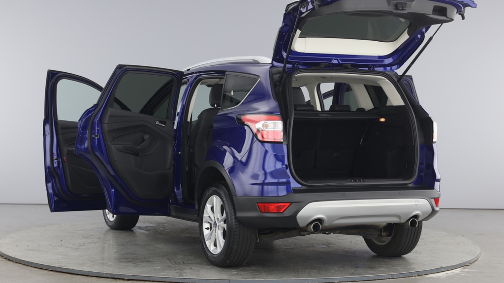 Compare Ford Kuga 1.5 Tdci Titanium Euro 6 Ss GK18PZX Blue