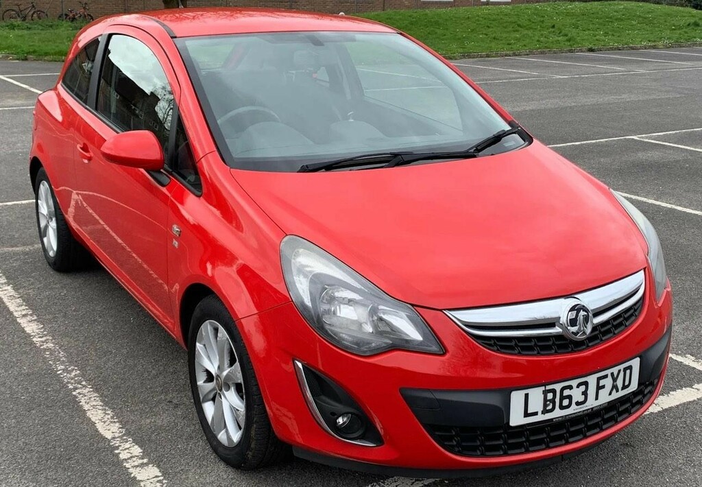 Compare Vauxhall Corsa 1.2 16V Excite Euro 5 Ac LB63FXD Red