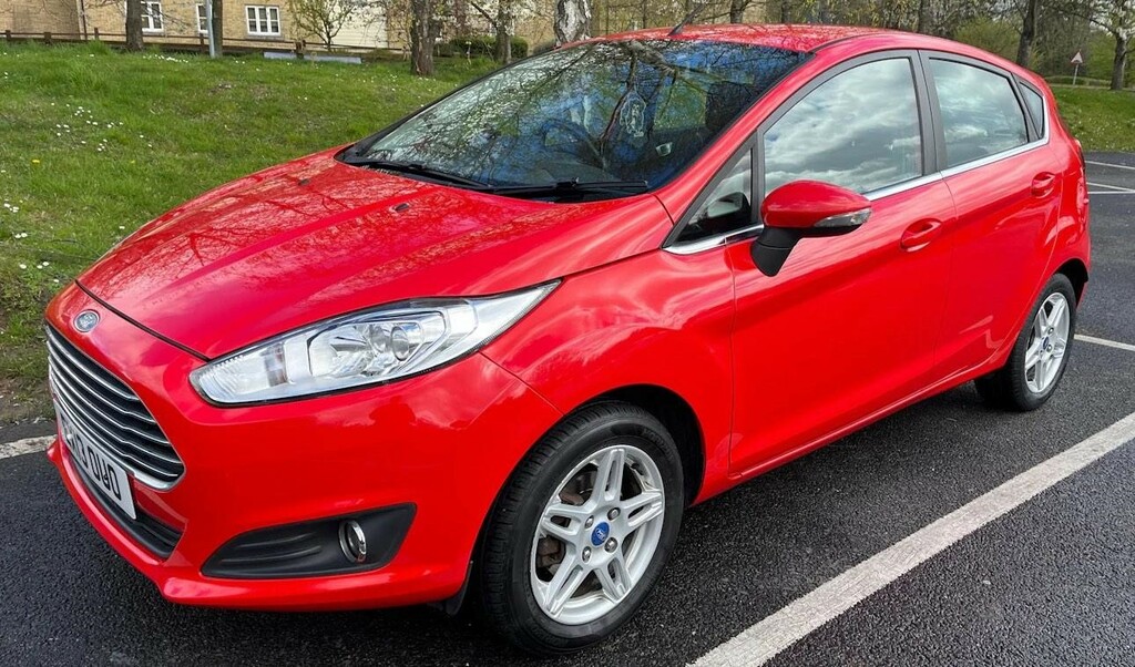 Ford Fiesta 1.0 Zetec Euro 5 Ss Red #1