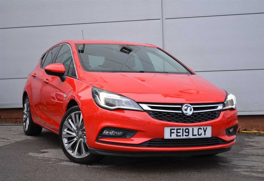Compare Vauxhall Astra Astra Griffin FE19LCY Red
