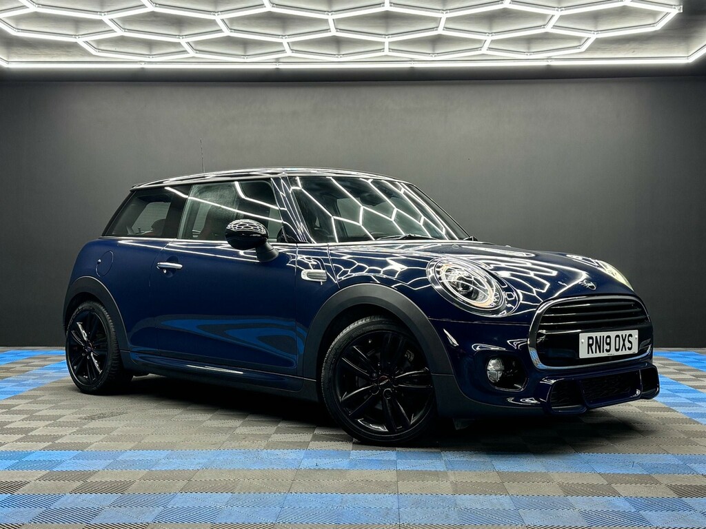 Compare Mini Hatch 1.5 Cooper Sport Euro 6 Ss RN19OXS Blue