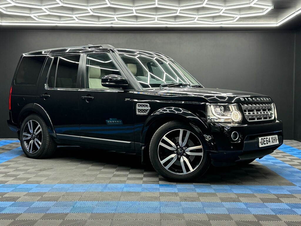 Compare Land Rover Discovery 3.0 4 Sd V6 Hse Luxury 4Wd Euro 5 Ss OE64XHV Black