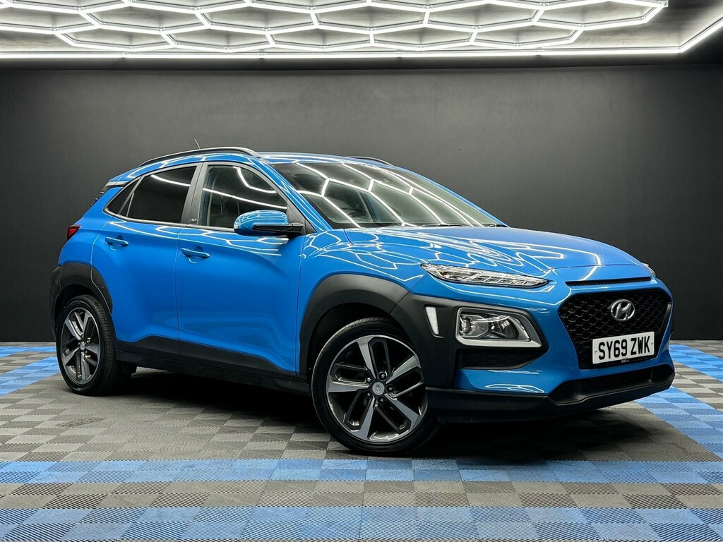 Compare Hyundai Kona 1.0 T-gdi Play Euro 6 Ss SY69ZWK Blue