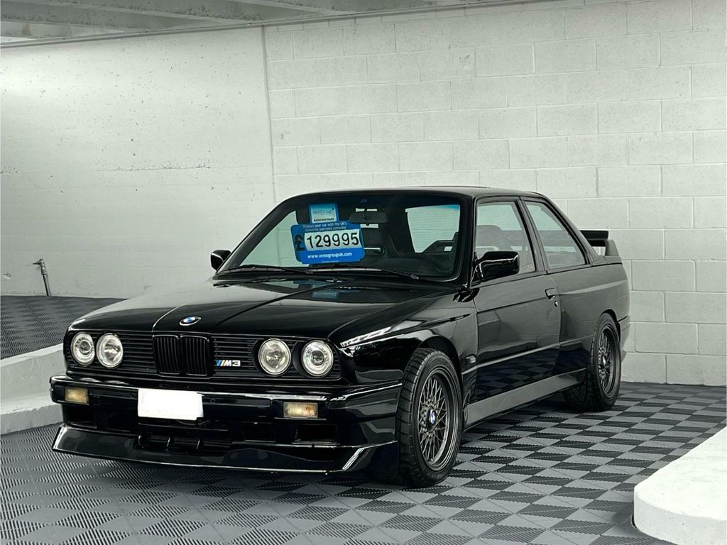 Compare BMW M3 2.3 D716NEX Black