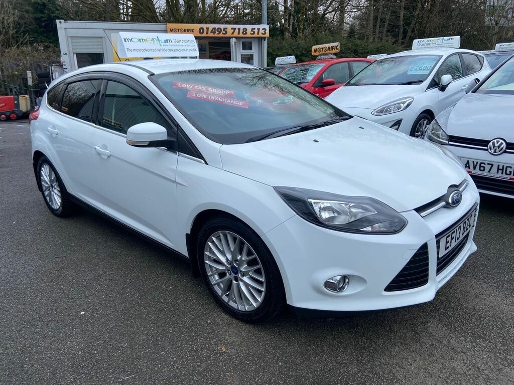 Compare Ford Focus 1.0T Ecoboost EF13BZC White