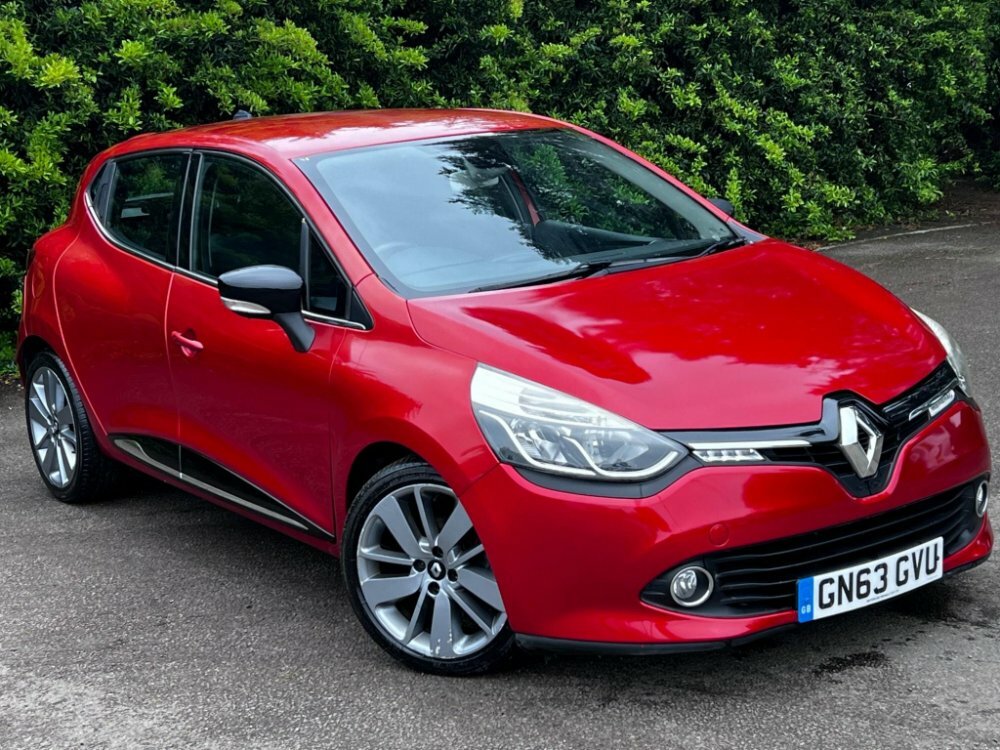 Compare Renault Clio 1.5 Dci Dynamique S Medianav Euro 5 Ss GN63GVU Red