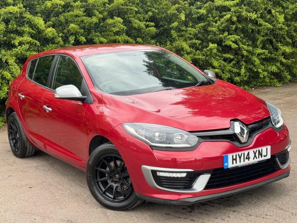 Compare Renault Megane 1.6 Vvt Knight Edition Euro 5 HY14XNJ Red