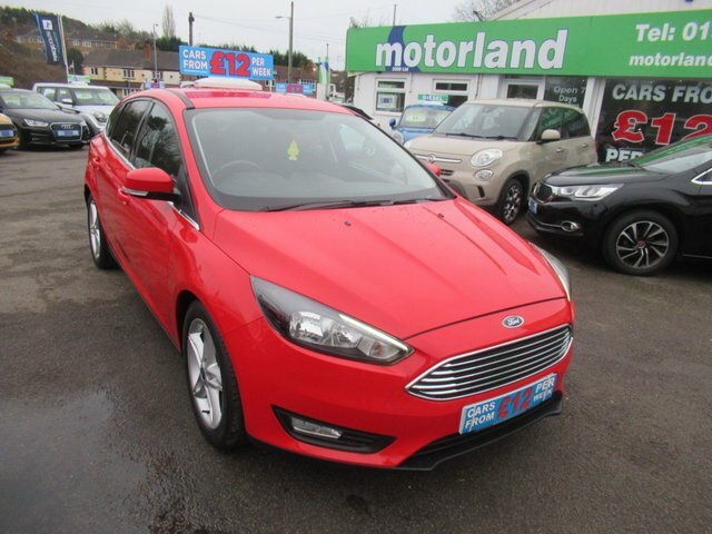Compare Ford Focus 1.0 Zetec Edition VE17XTN Red