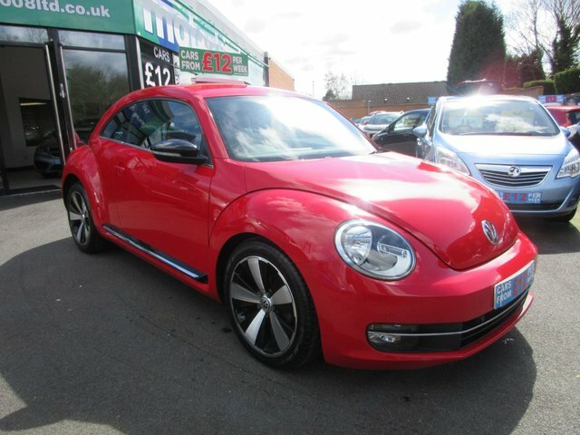 Compare Volkswagen Beetle 2.0 Sport Tdi CN63LCP Red