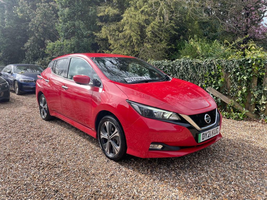 Compare Nissan Leaf 62Kwh E N-connecta BY21KUG Red