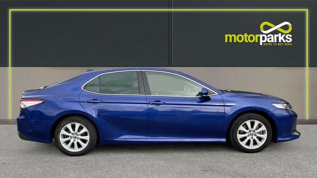 Compare Toyota Camry Saloon YD70EAP Blue