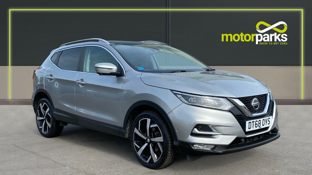 Compare Nissan Qashqai Tekna DT68OYS Silver