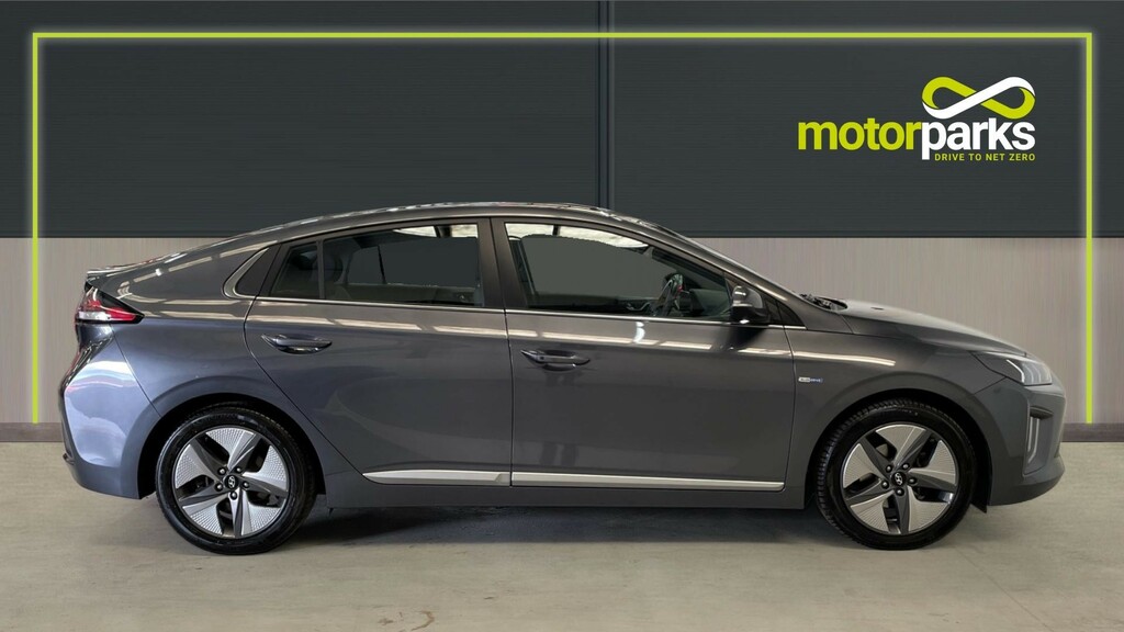 Compare Hyundai Ioniq Ioniq First Edition Fhev GF69XXR Grey