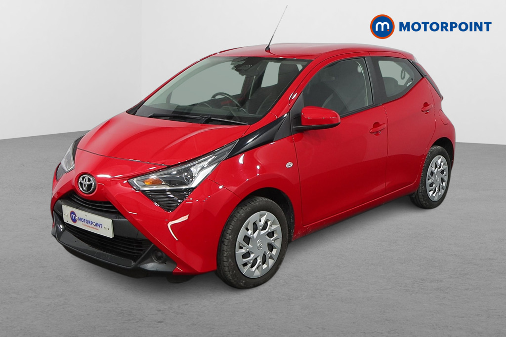 Compare Toyota Aygo 1.0 Vvt-i X-play Tss  Red